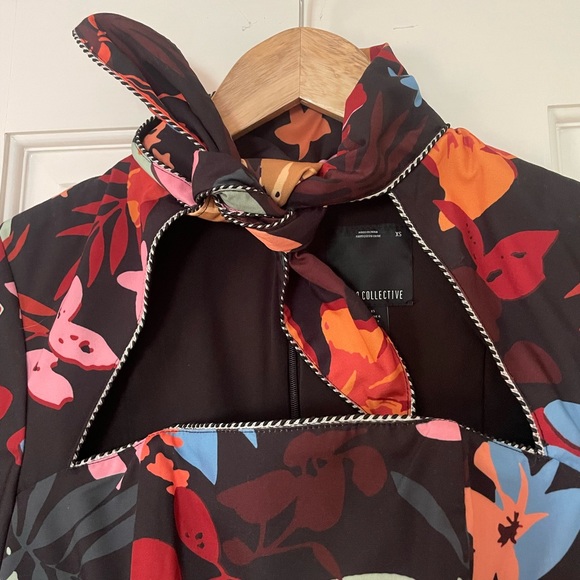 C/MEO COLLECTIVE ORIGIN LONG SLEEVE DRESS - Picture 3 of 4